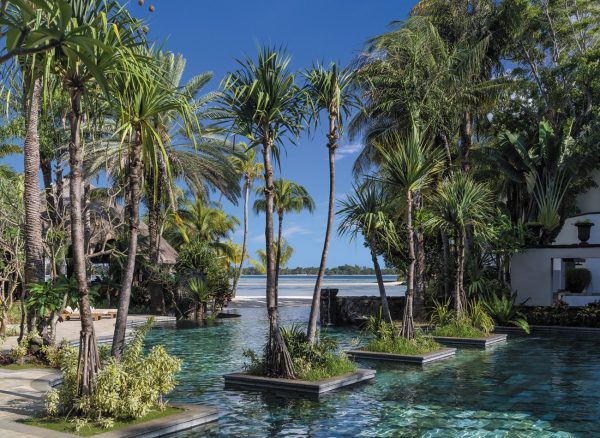 Golf Holidays Mauritius: luxury golf holidays at the Hotel 
